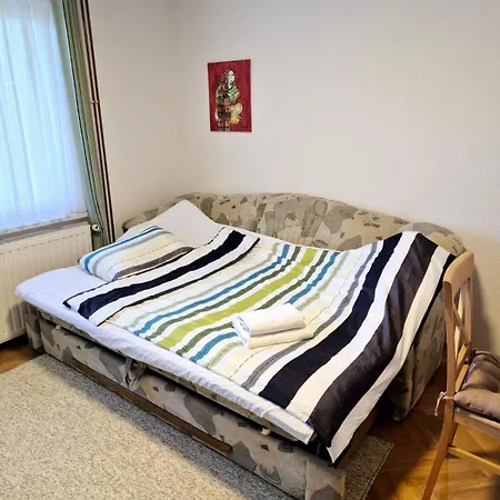 Alemina - Mirna Lokacija Blizu Centra, Priroda I Privatnost * Cazin
